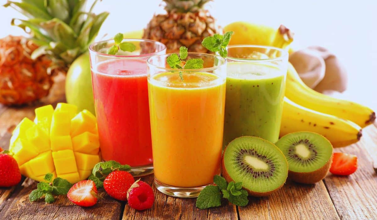 Smoothies para o verão- 3 receitas refrescantes e nutritivas