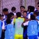 Na imagem, jogadores do Cruzeiro comemorando um dos gols na estreia da Copinha.