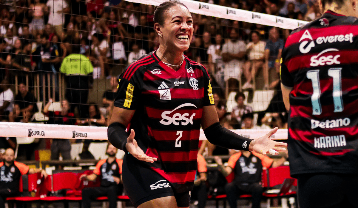 Simone Lee, mais uma vez, comandou o Sesc Flamengo em vitória pela Superliga (Foto: Vitória Antunes/CRF)