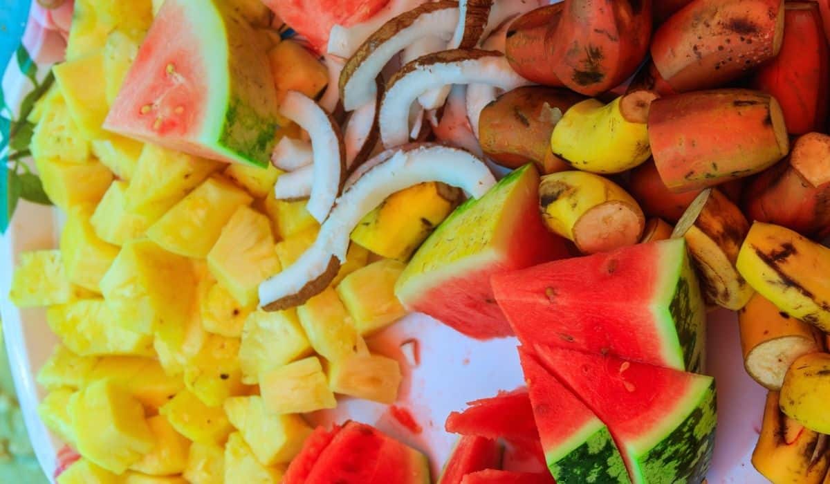 Top 5 alimentos que aumentam disposição no calor