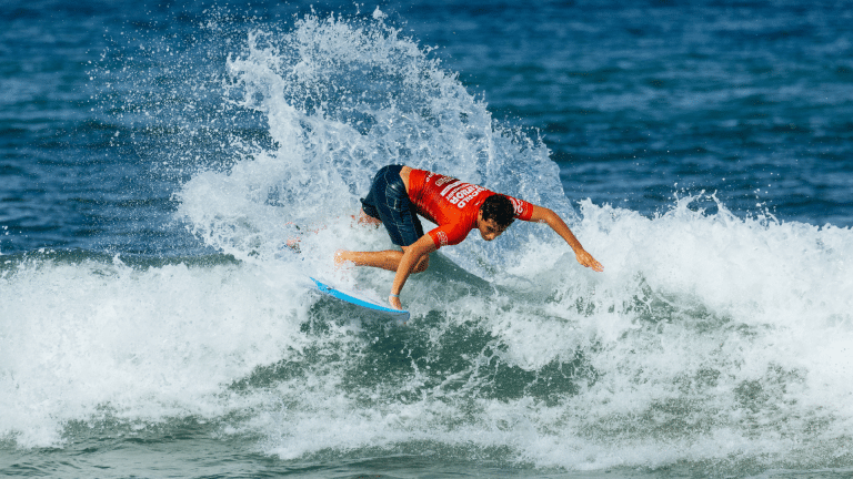 Rickson Falcão Mundial Júnior de Surfe
