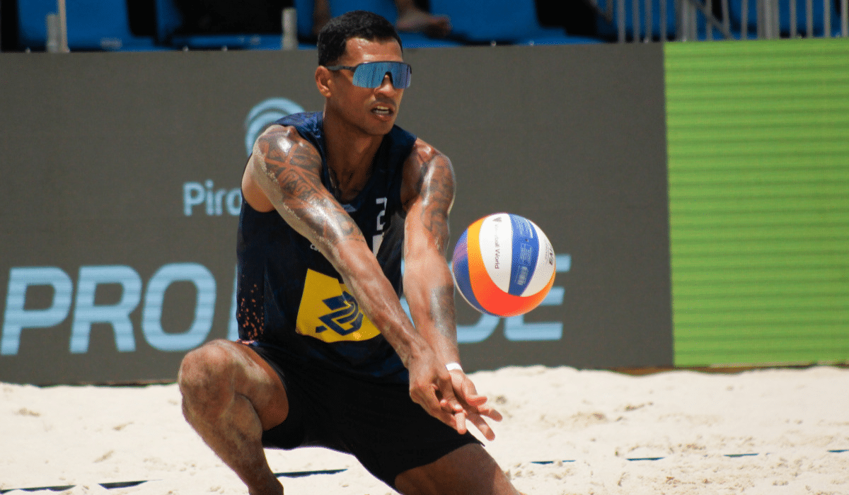 Dezesseis duplas completam a fase de grupos da 1ª Etapa do Brasileiro de Vôlei de Praia (Foto: Mauricio Val/FV Imagem/CBV)