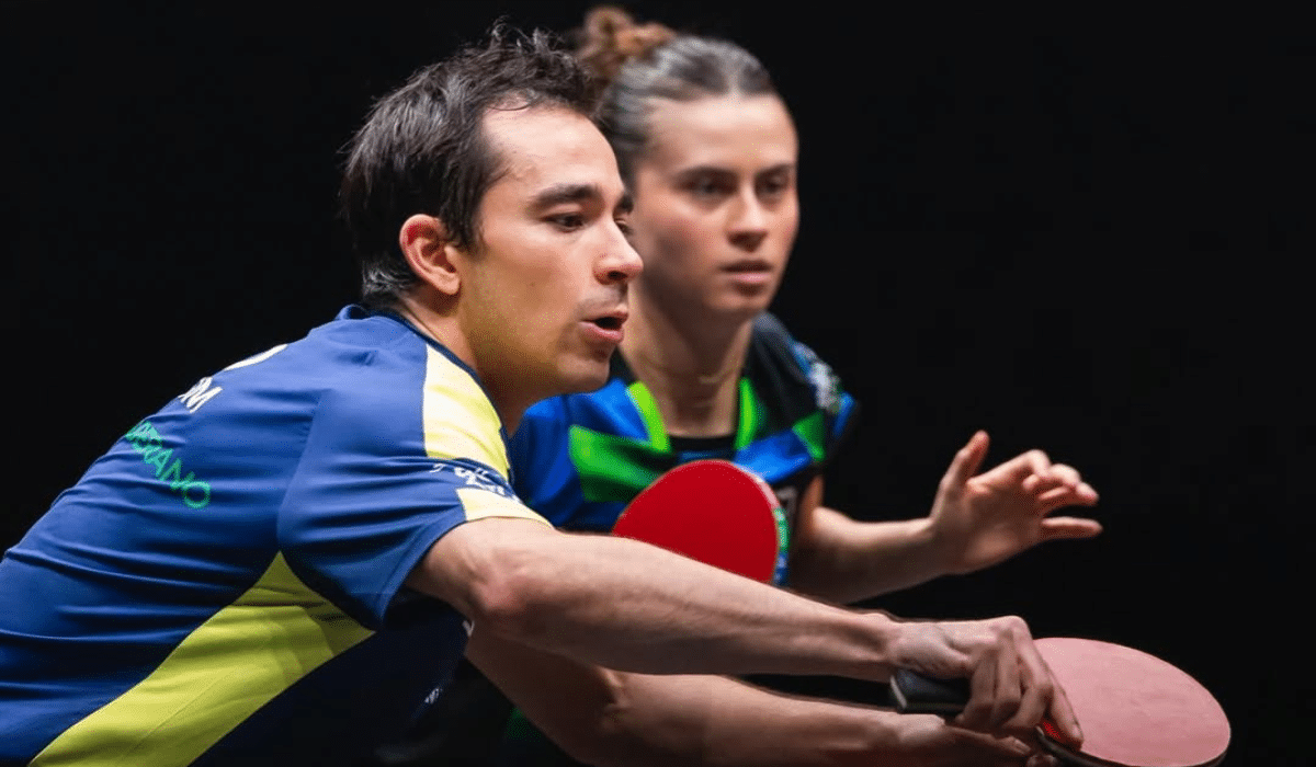 Hugo Calderano, Bruna Takahashi, Smash de Singapura