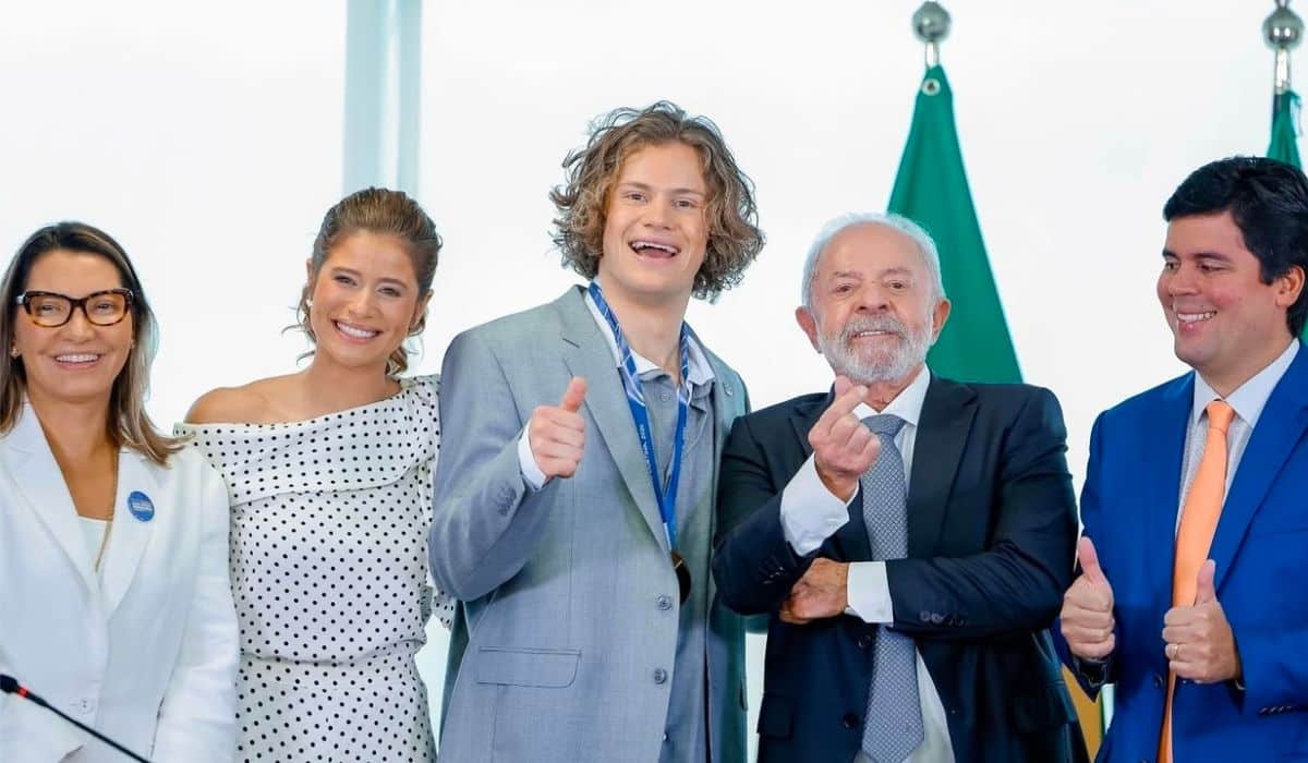 Lucas Pinheiro Braathen, Lula