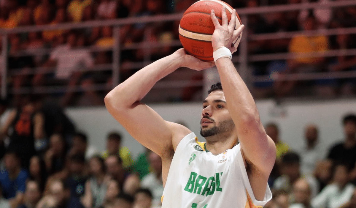 Léo Meindl, Brasil, Venezuela, Minas