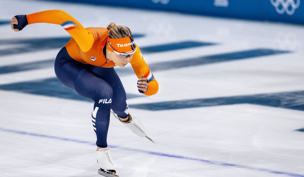 Femke Kok abriu o caminho com recorde, mas Leerdam foi além e garantiu o ouro olímpico nos 1000 m