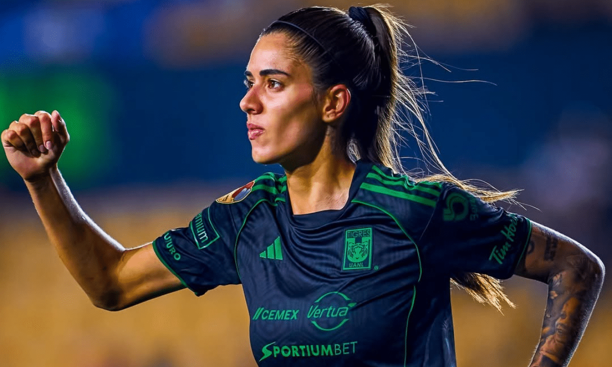 Jheniffer brilha com dois gols em goleada do Tigres na Liga Mexicana