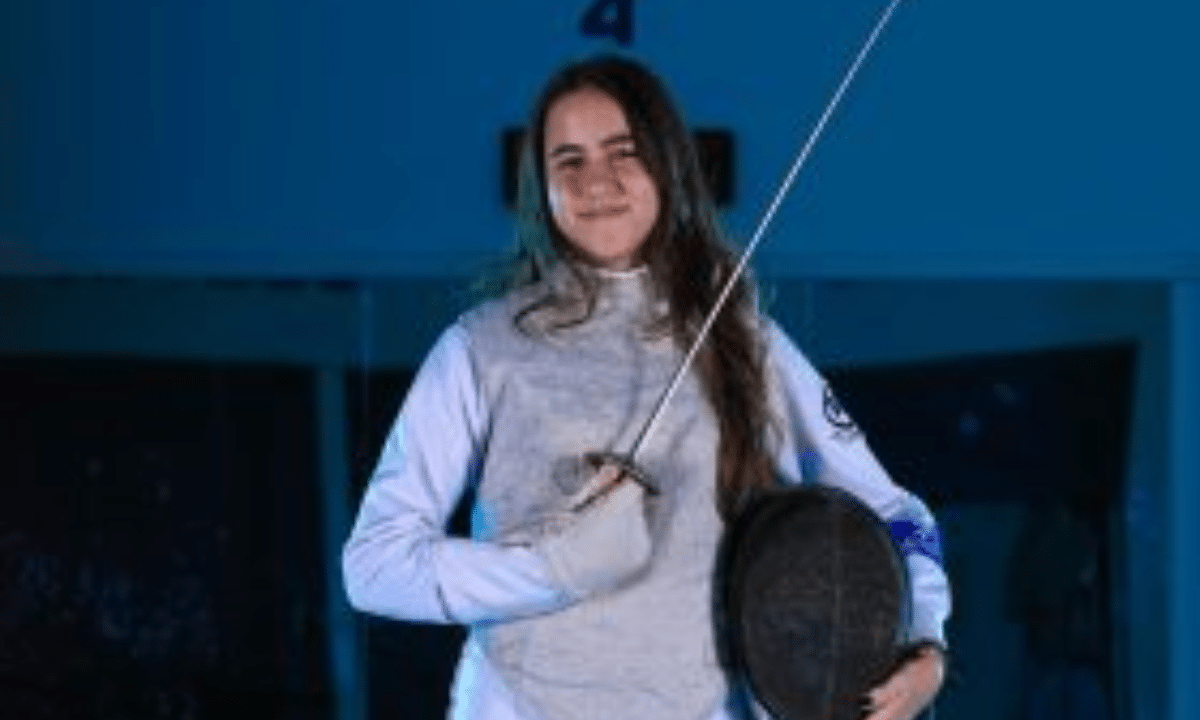 Valentina Basso conquista o bronze na Copa do Mundo de Esgrima na Costa Rica