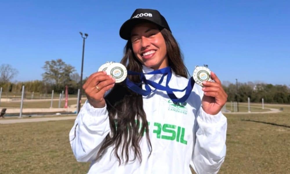 Ana Sátila vence caiaque cross e termina etapa com três ouros