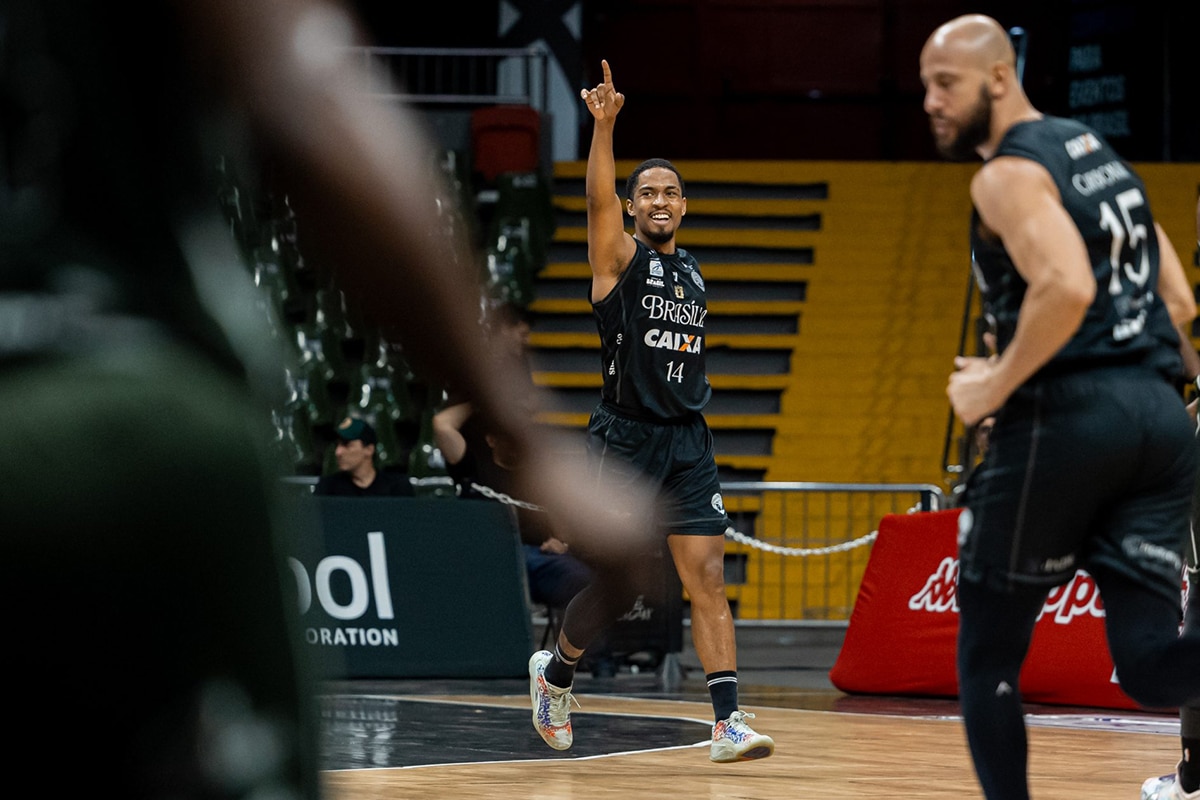 Na imagem, Matheus Buiú, que foi o cestinha do Brasília contra o Corinthians.