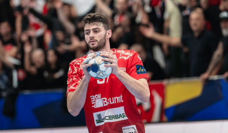 Haniel Langaro - Dinamo Bucareste - Champions League de Handebol, Thiago Petrus