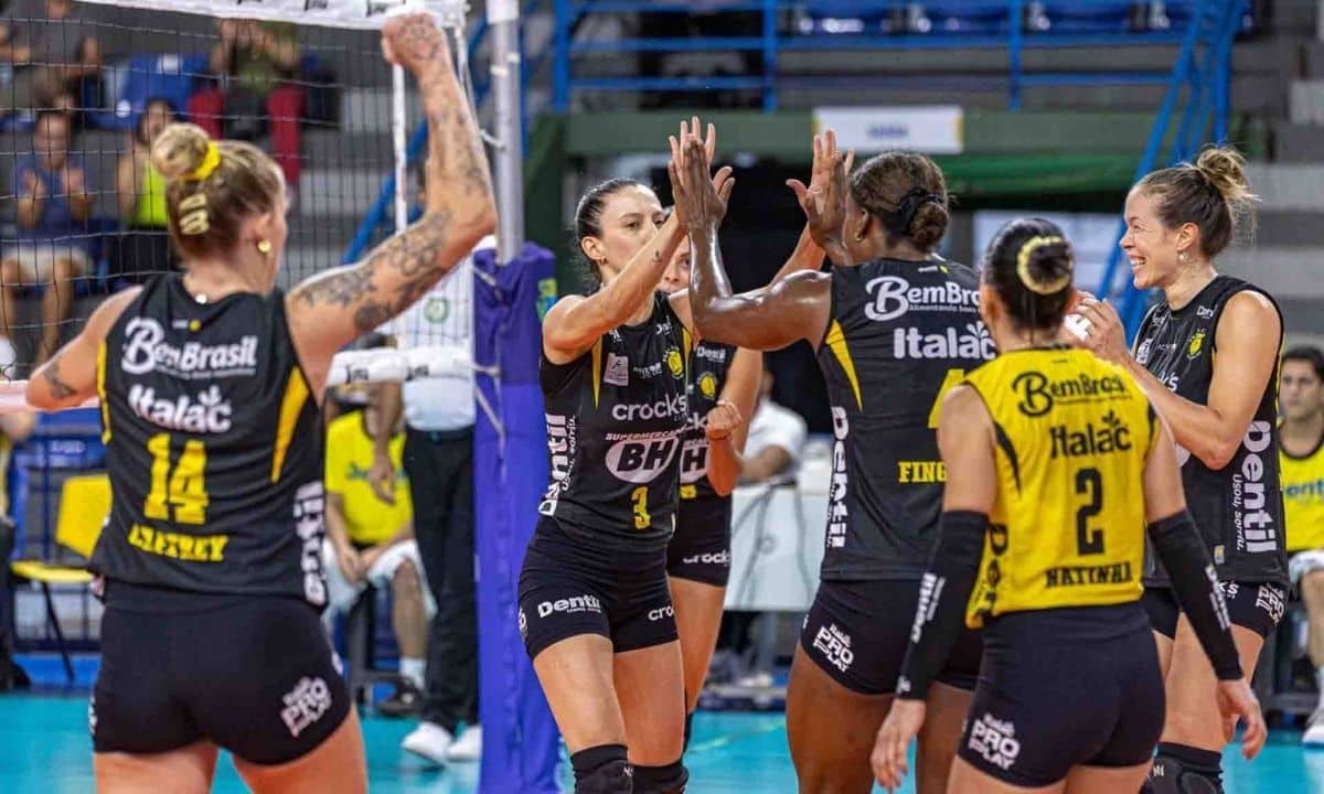 Superliga Feminina, Praia Clube, Tijuca