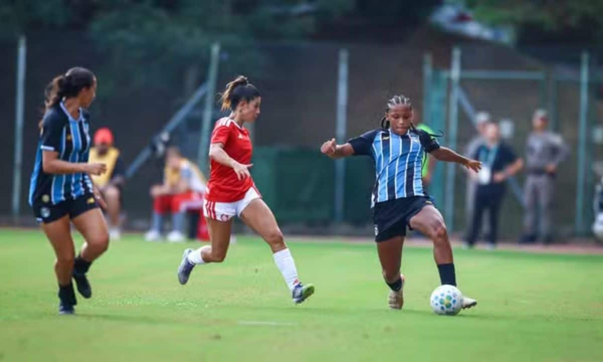 Grêmio vence primeira partida no Brasileirão Feminino no clássico Gre-Nal