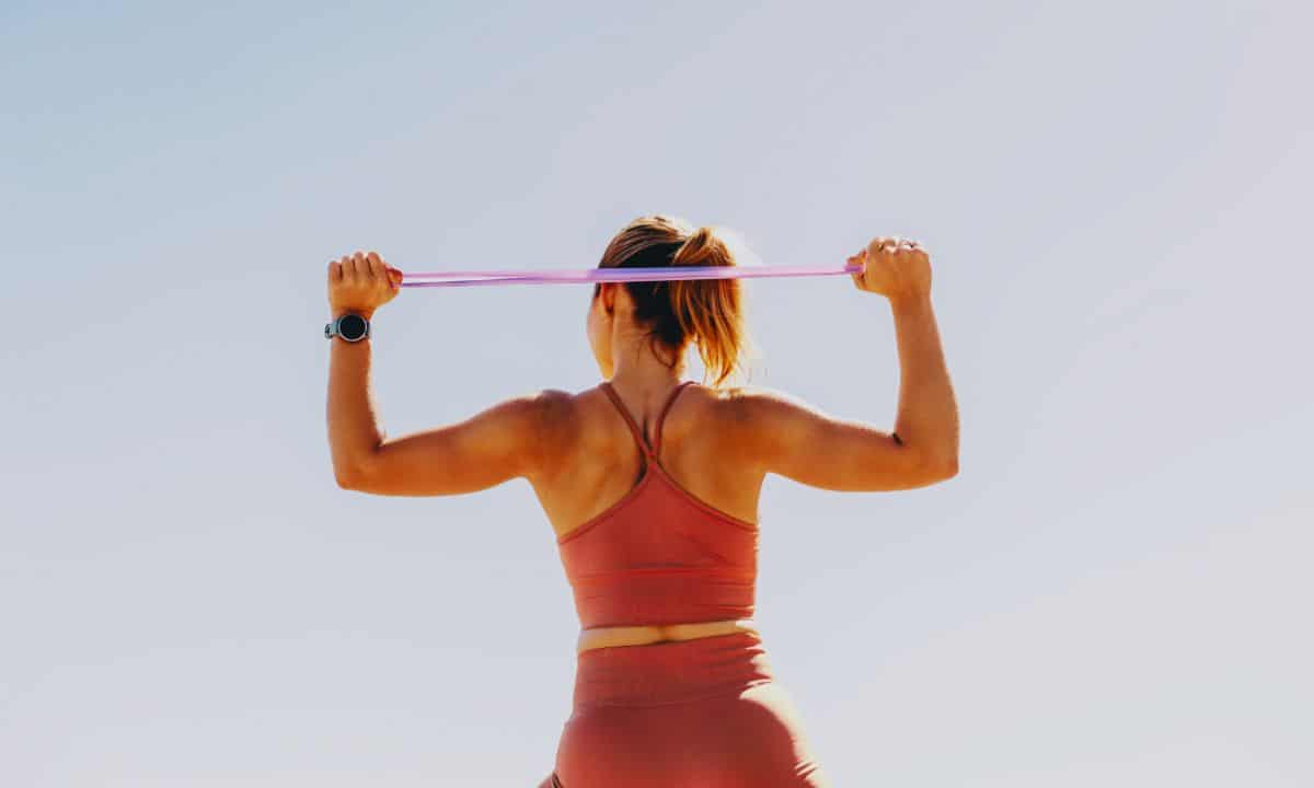 Treino funcional com elásticos- força e estabilidade