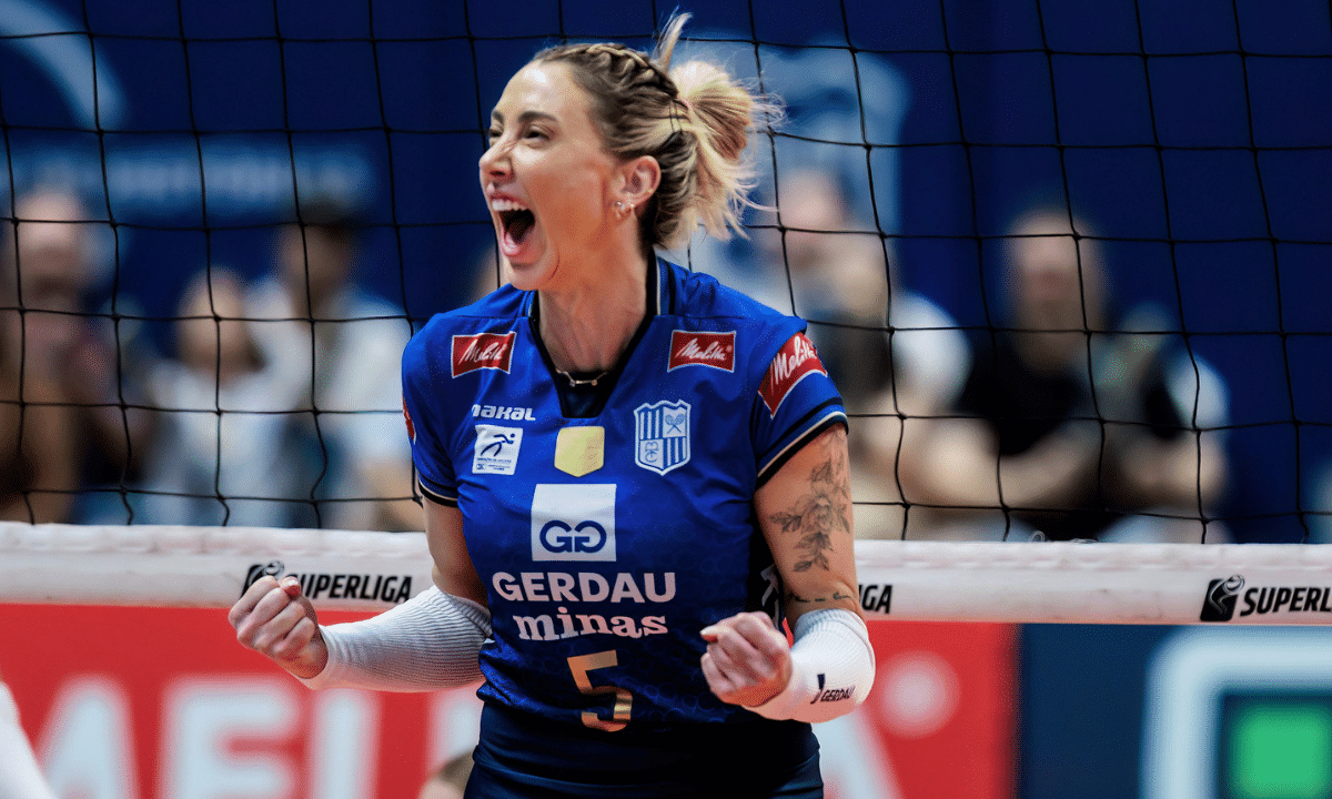 Pri Daroit, Minas, Superliga Feminina