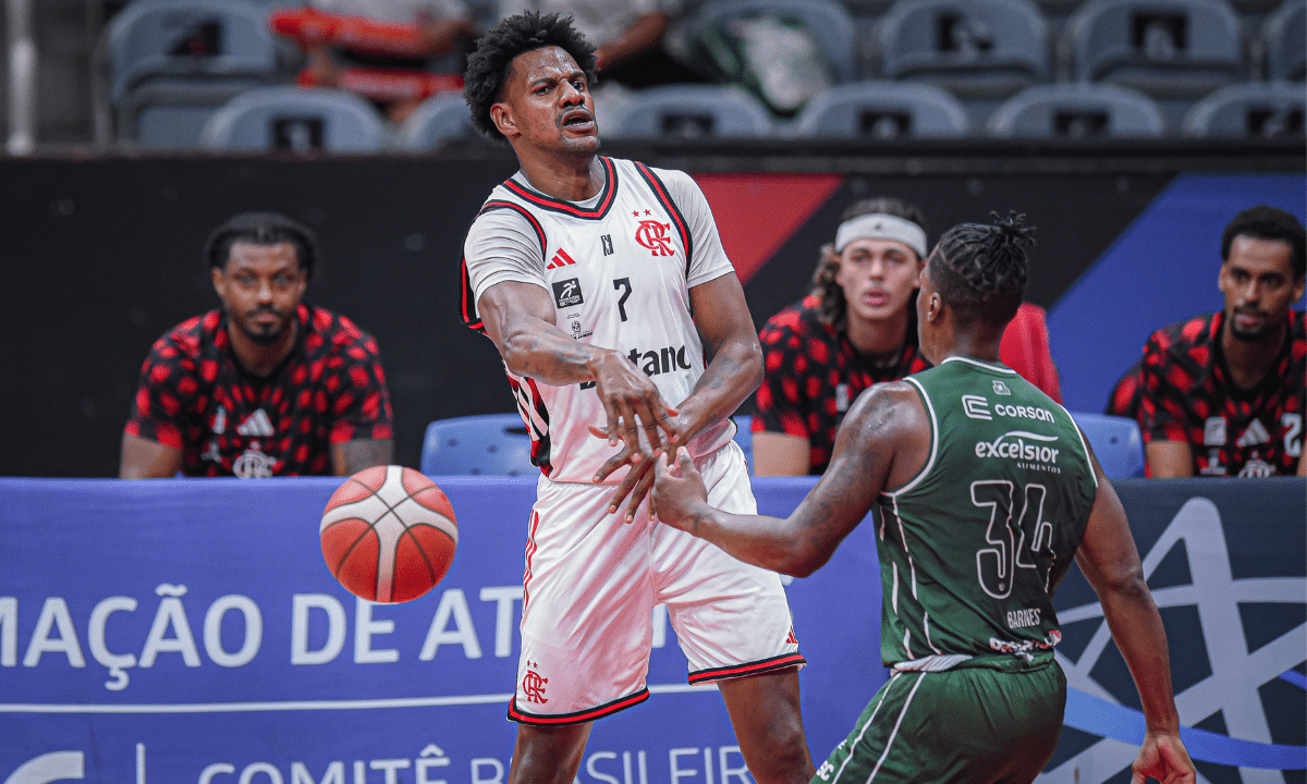 Flamengo atropela União Corinthians e carimba vaga nas quartas do NBB