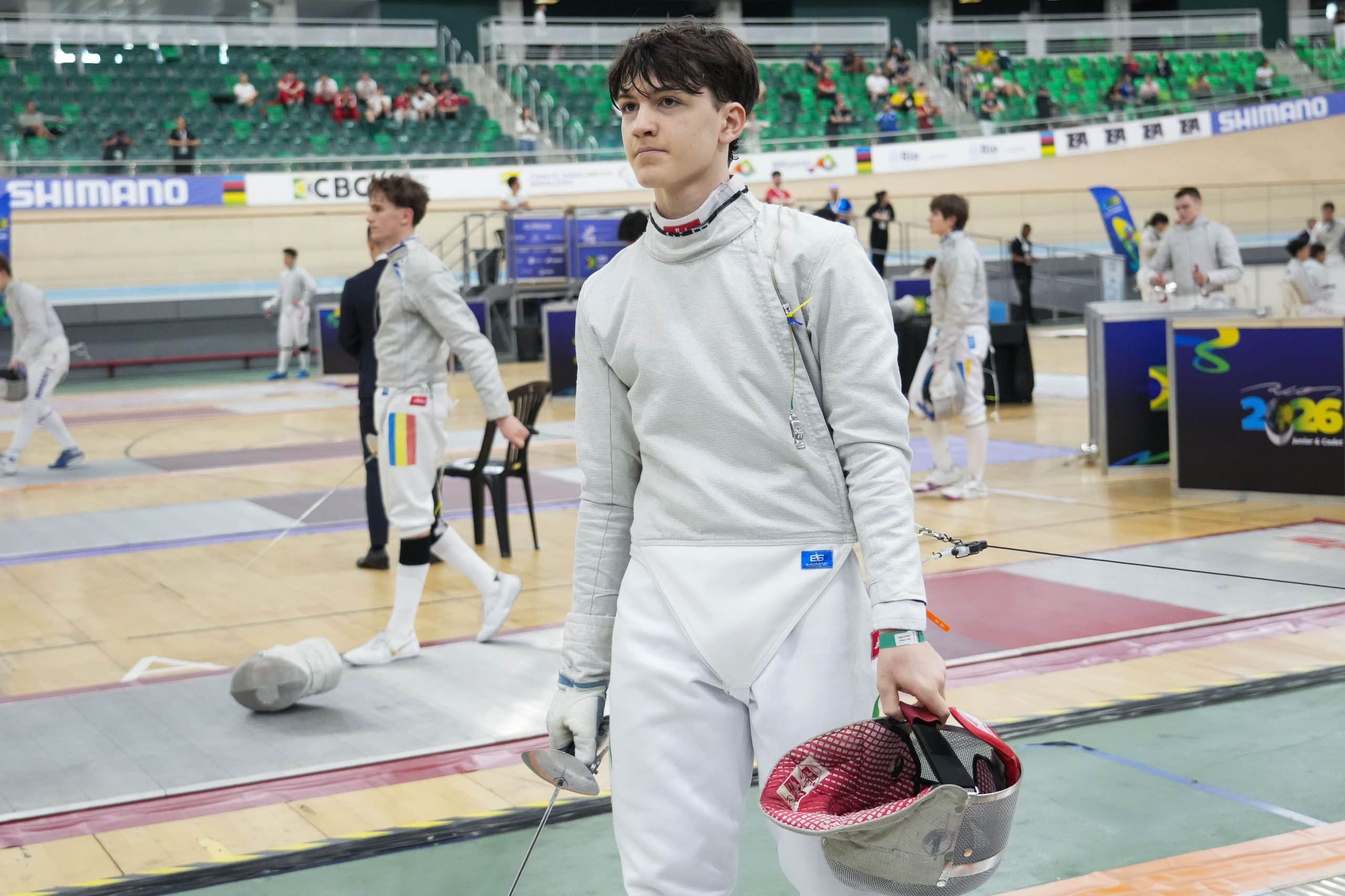 Marcus Pinto foi o melhor brasileiro pelo segundo dia seguido no Mundial cadete e juvenil de esgrima