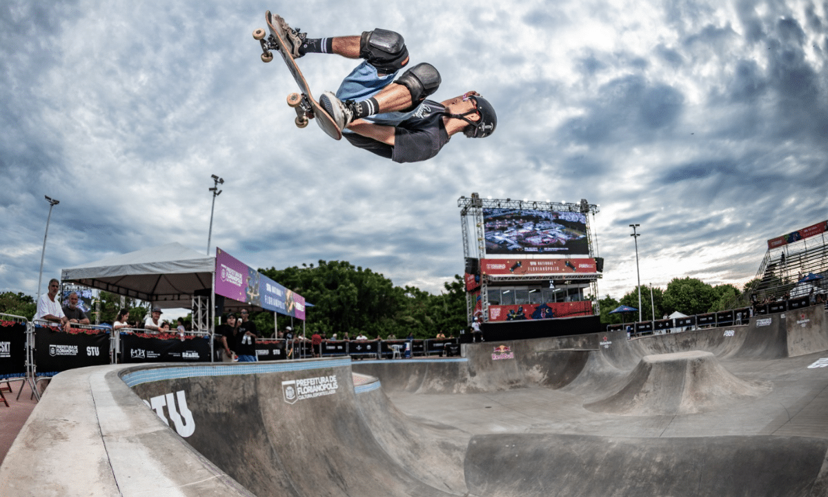 Victor Ikeda lidera classificatórias do Park no STU National, em Florianópolis (Foto: STU)