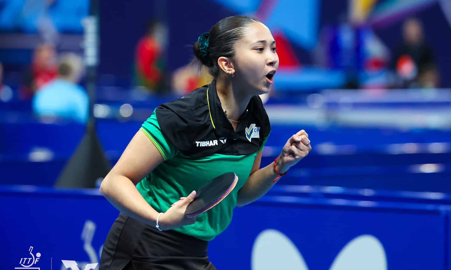 Giulia Takahashi no Campeonato Mundial de tÊnis de mesa por equipes
