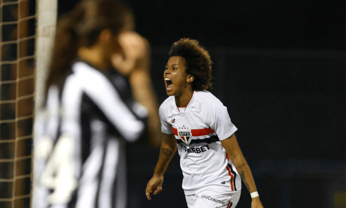 Brasileirão Feminino São Paulo bate Santos por 3 a 0
