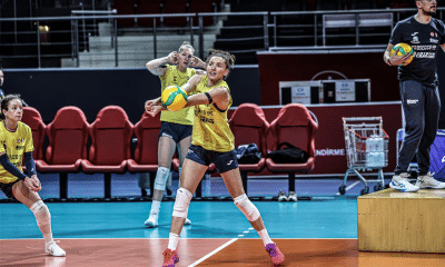 Gabi treina para as finais da Champions League de vôlei feminino