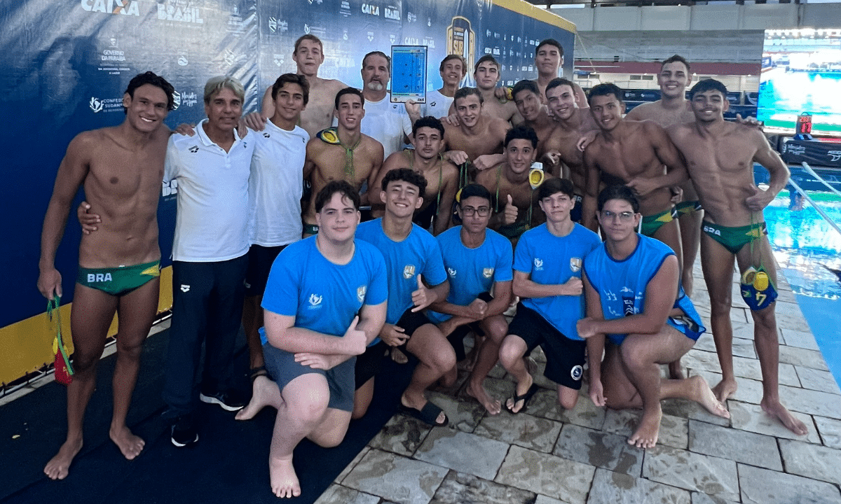 Brasil vence Colômbia pela fase de grupos do Sul-Americano sub-16 de polo aquático masculino (foto: Kleber Costa)