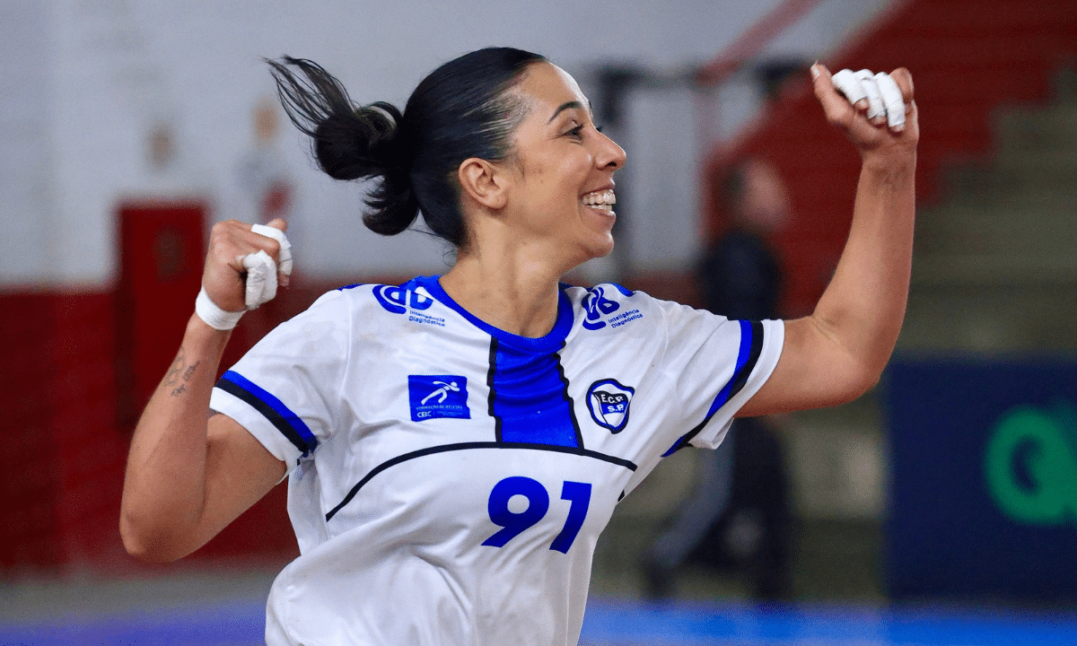 Campeã mundial estreia, e Pinheiros segue invicto na Liga Nacional, BLUMENAU