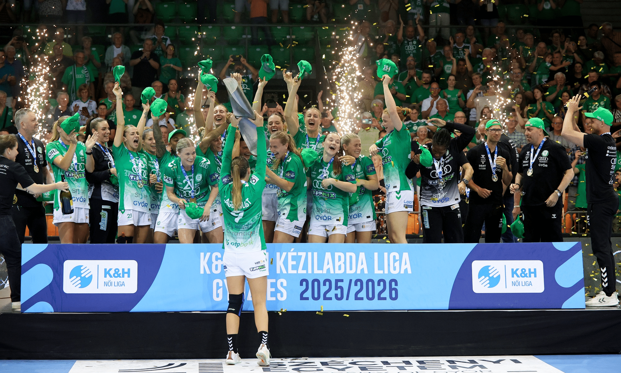 Gyor, time de Bruna de Paula, vence Campeonato Húngaro de Handebol (Foto: Divulgação/MKSZ)