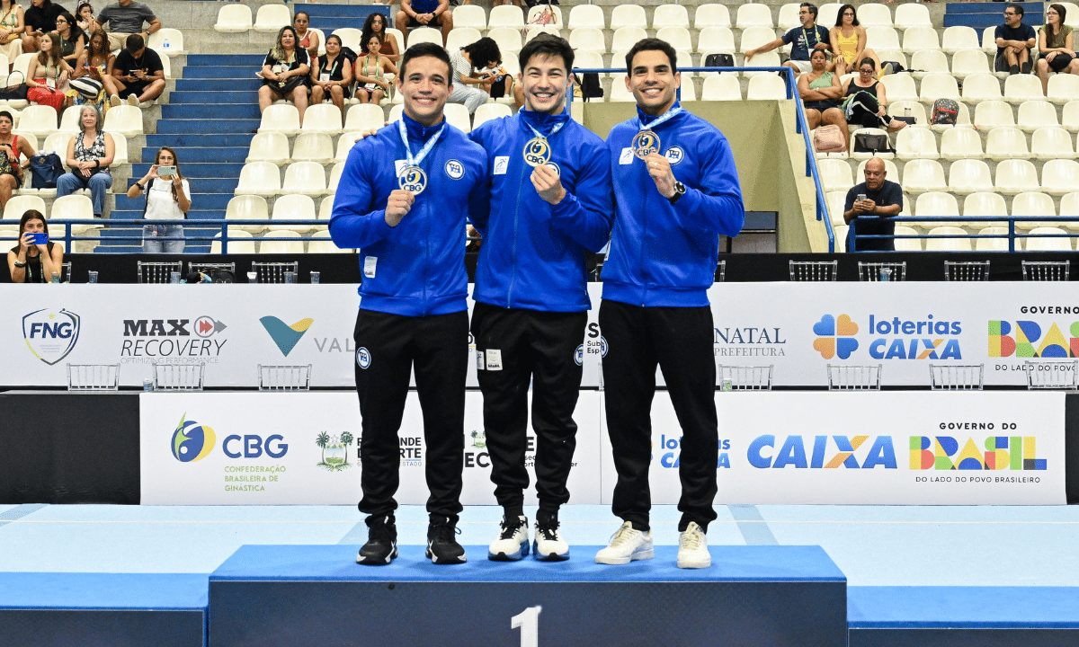 Pódio da barra fixa no Troféu Brasil de ginástica artística