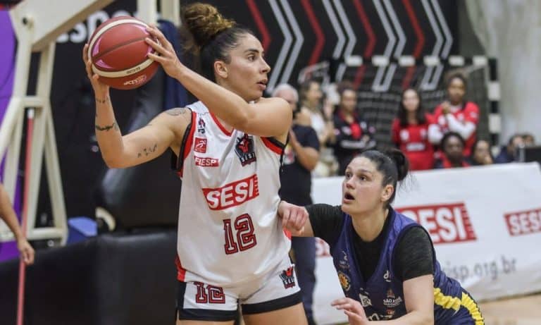 SESI Araraquara vence São José por 68 a 59 e fecha a série em 2 a 0, em Araraquara. A equipe é a primeira semifinalista e segue o caminho na busca pelo tetra do torneio
