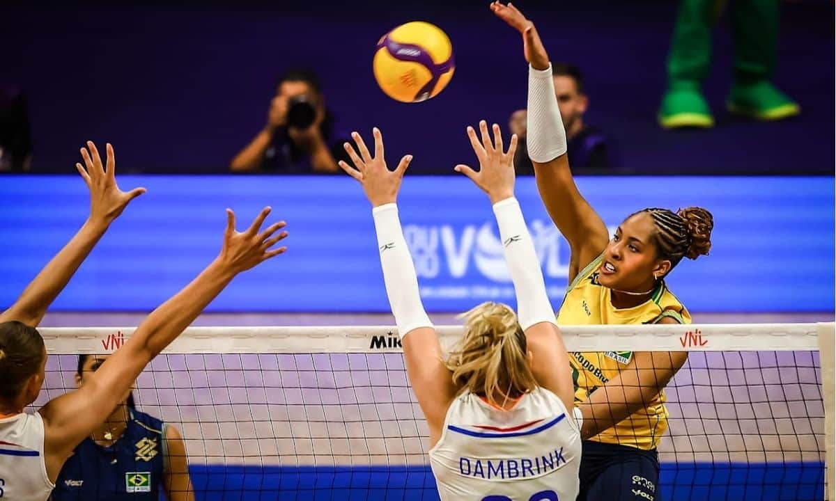 Depois da estreia discreta contra Holanda, Ana Cristina é dúvida para o jogo contra a República Dominicana