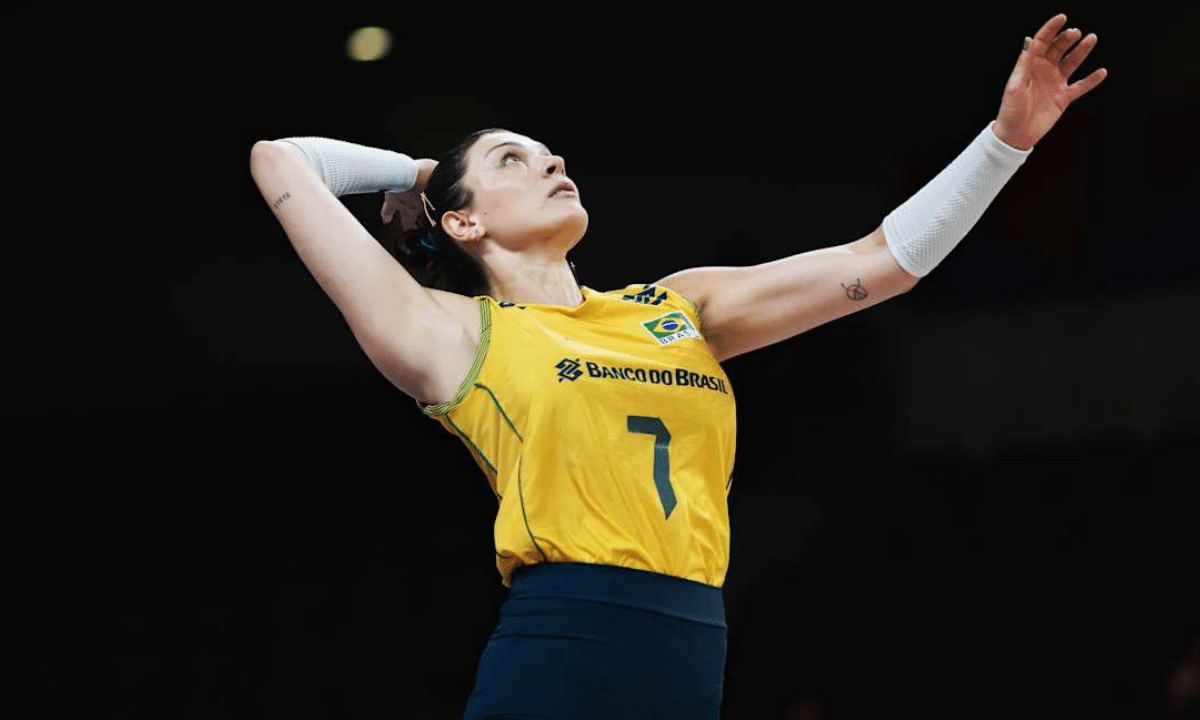 Rosamaria valoriza vitória do Brasil: "Importante superar momentos difíceis"