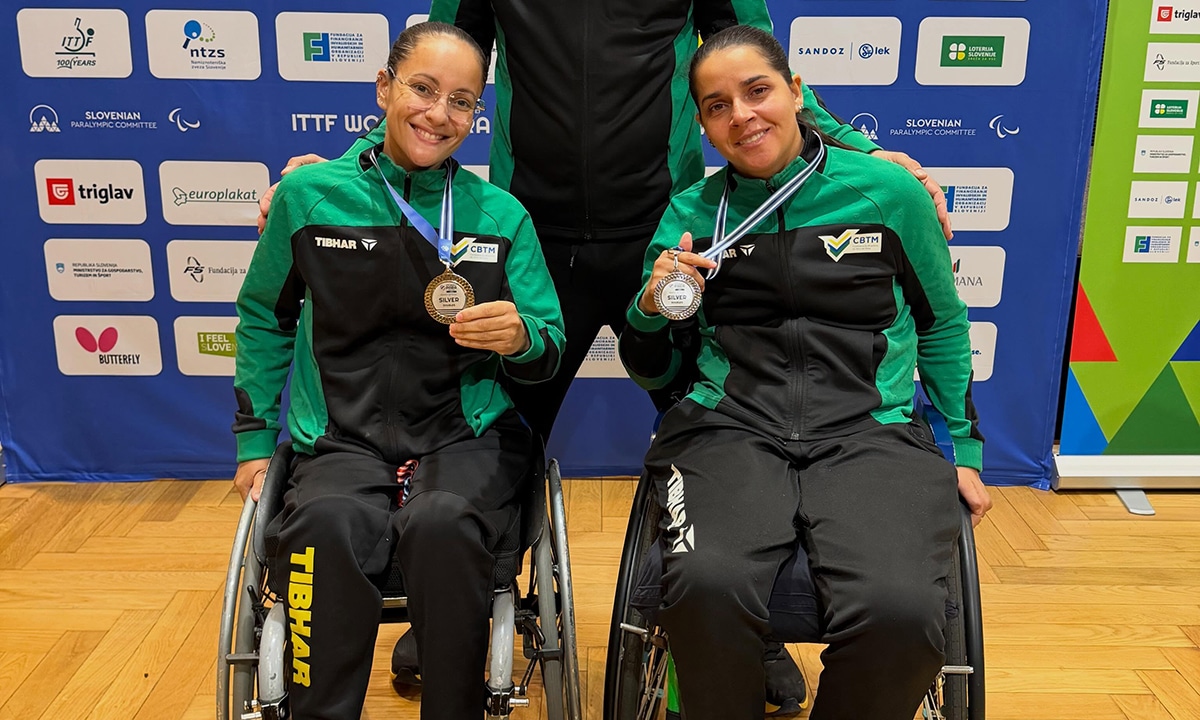 Na imagem, a dupla da WD5, Joyce de Oliveira e Cátia Oliveira, que foram campeãs na China.