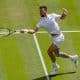 Novak Djokovic x Yibing Wu em Wimbledon