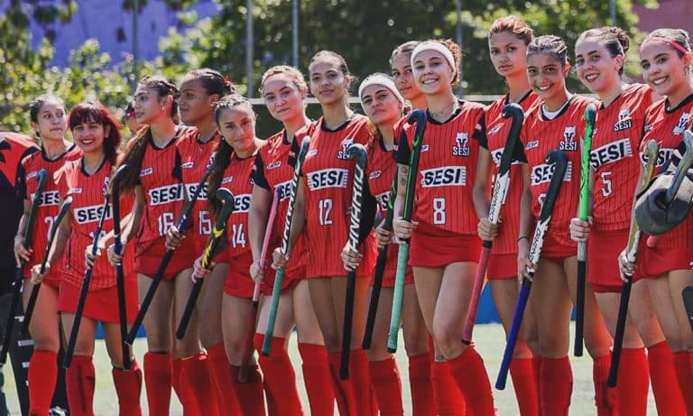 Na imagem, time do Sesi Hóquei que venceu uma das partidas na rodada do Campeonato Brasileiro.