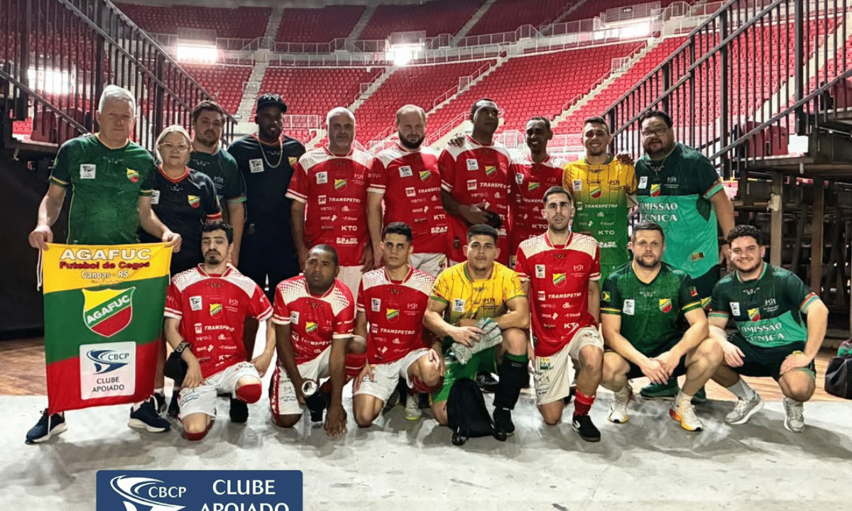 Time da Agafuc após a partida contra o Corinthians