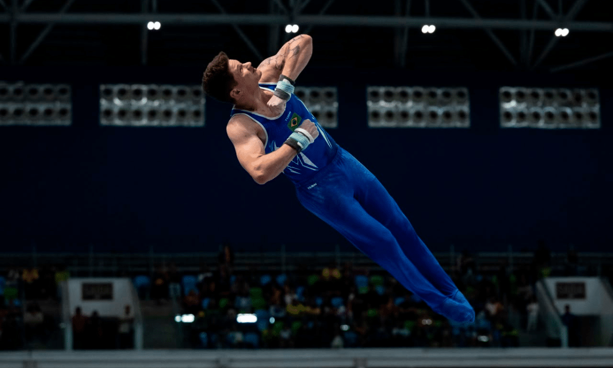Diogo Soares no Pan-Americano de ginástica artística - Barra fixa