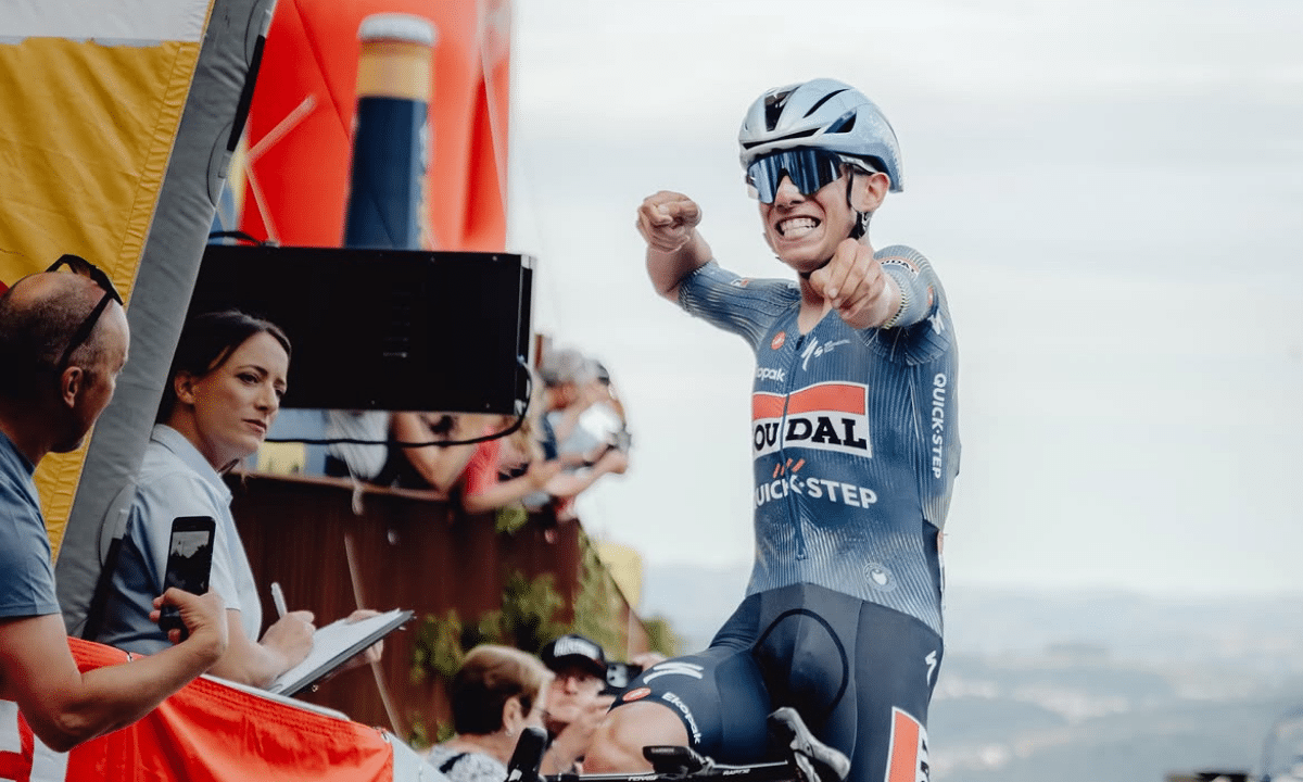 Henrique Bravo contente com o resultado do dia no Giro D'italia Next Gen ciclismo estrada giro next gen
