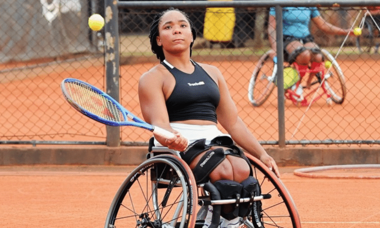 Vitória Miranda está na semifinal do WC100 de Cali, Tênis em cadeira de rodas, Leandro Pena