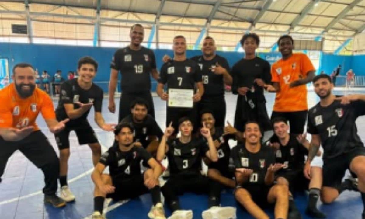 Praia Grande vence Guarulhos no Campeonato Paulista de Handebol