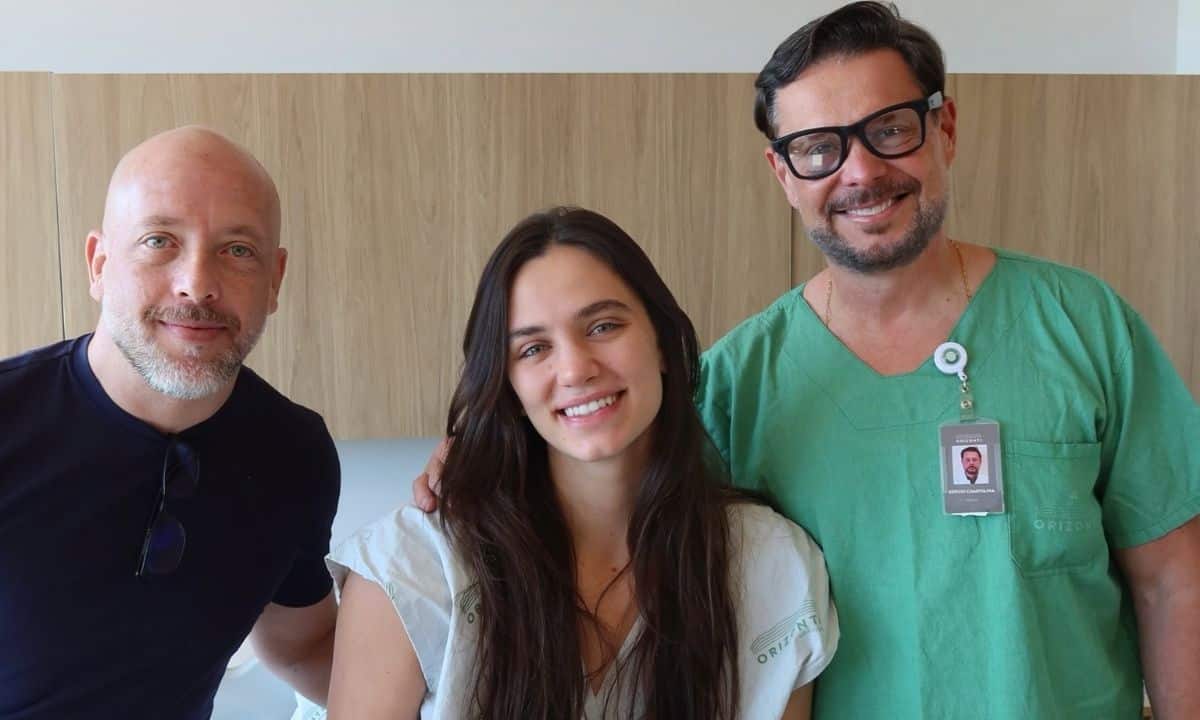 Julia Kudiess realiza cirurgia após lesão na VNL