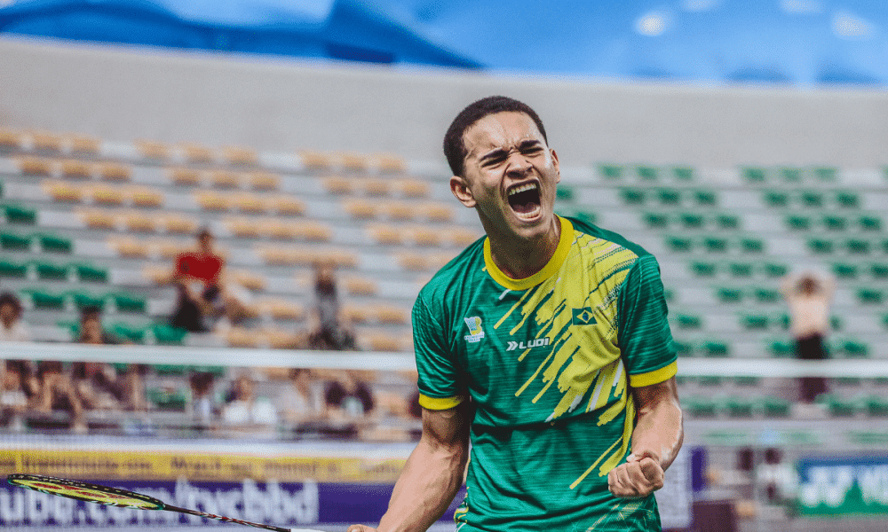 Klecivan comemorando a classificação para a final