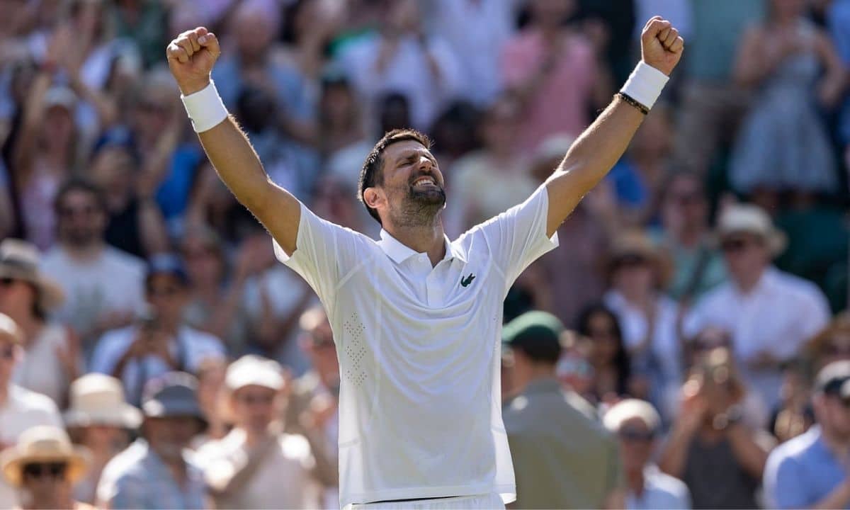 Novak Djokovic iguala recorde de Roger Federer em Wimbledon