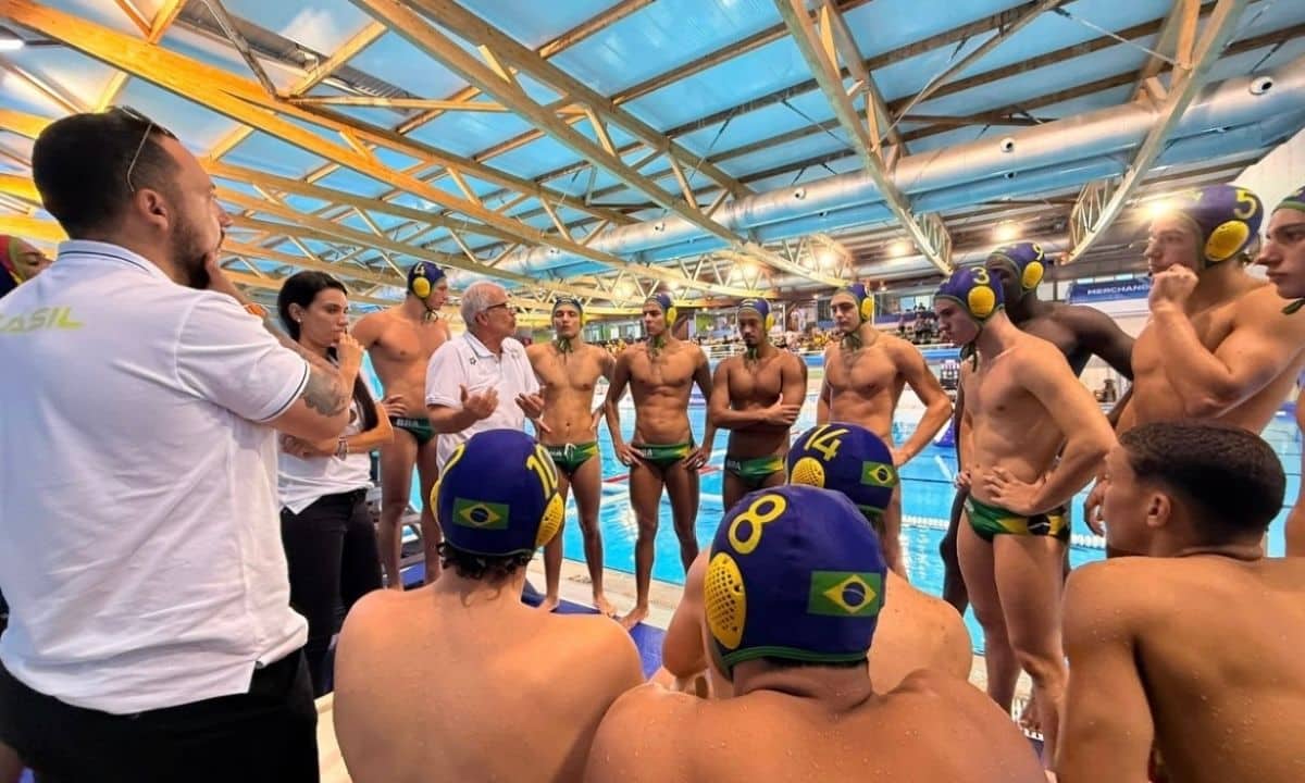 Brasil encerra participação no Mundial sub-18 de Polo Aquático com derrota para a Austrália, por 18 a 14, na disputa do 13º lugar