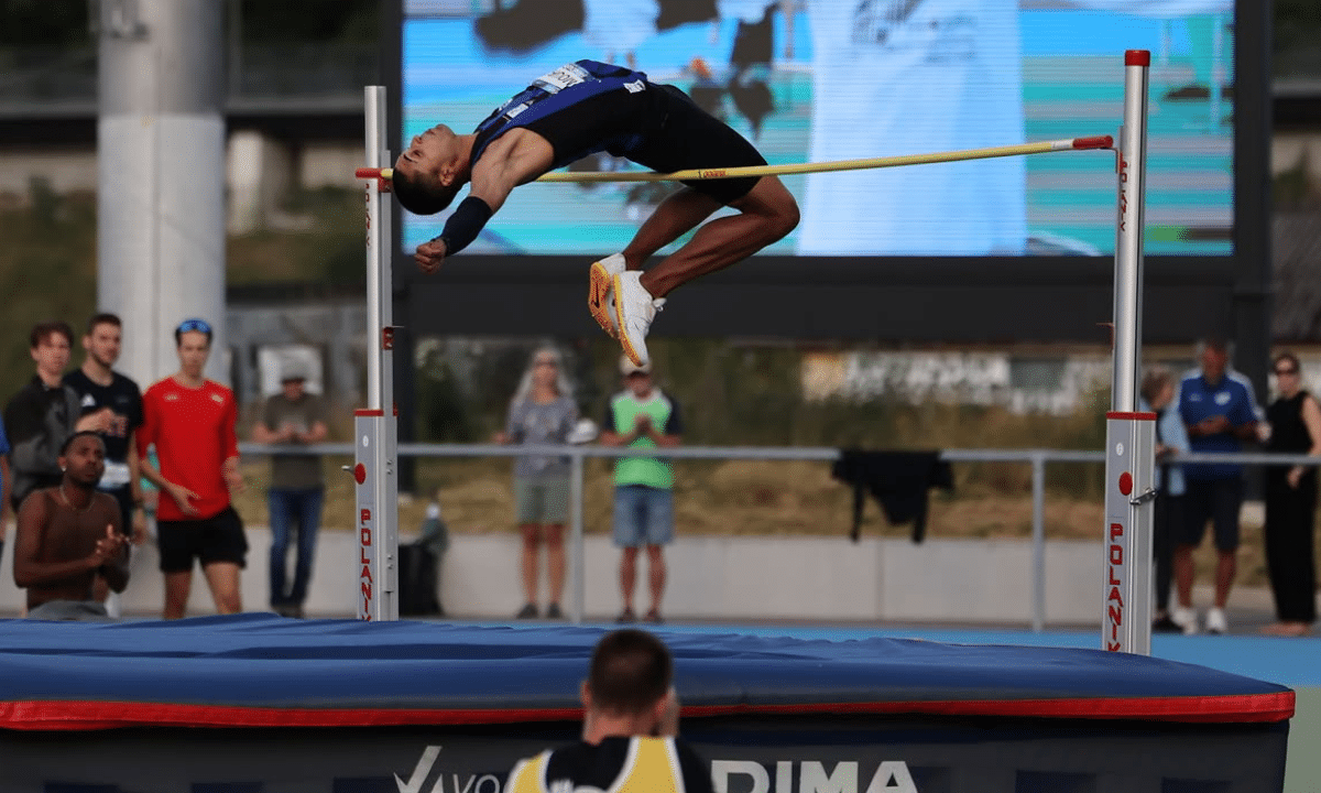 Thiago Moura - salto em altura atletismo