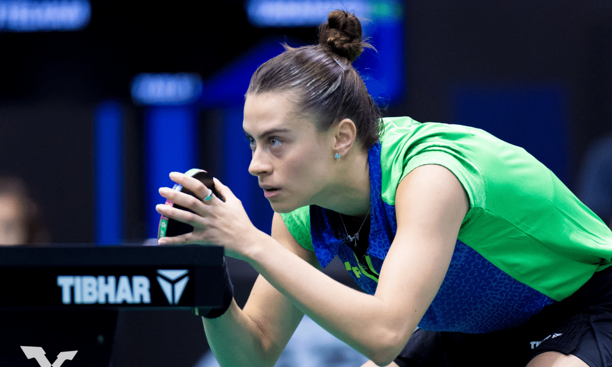 Bruna Takahashi durante o WTT São José