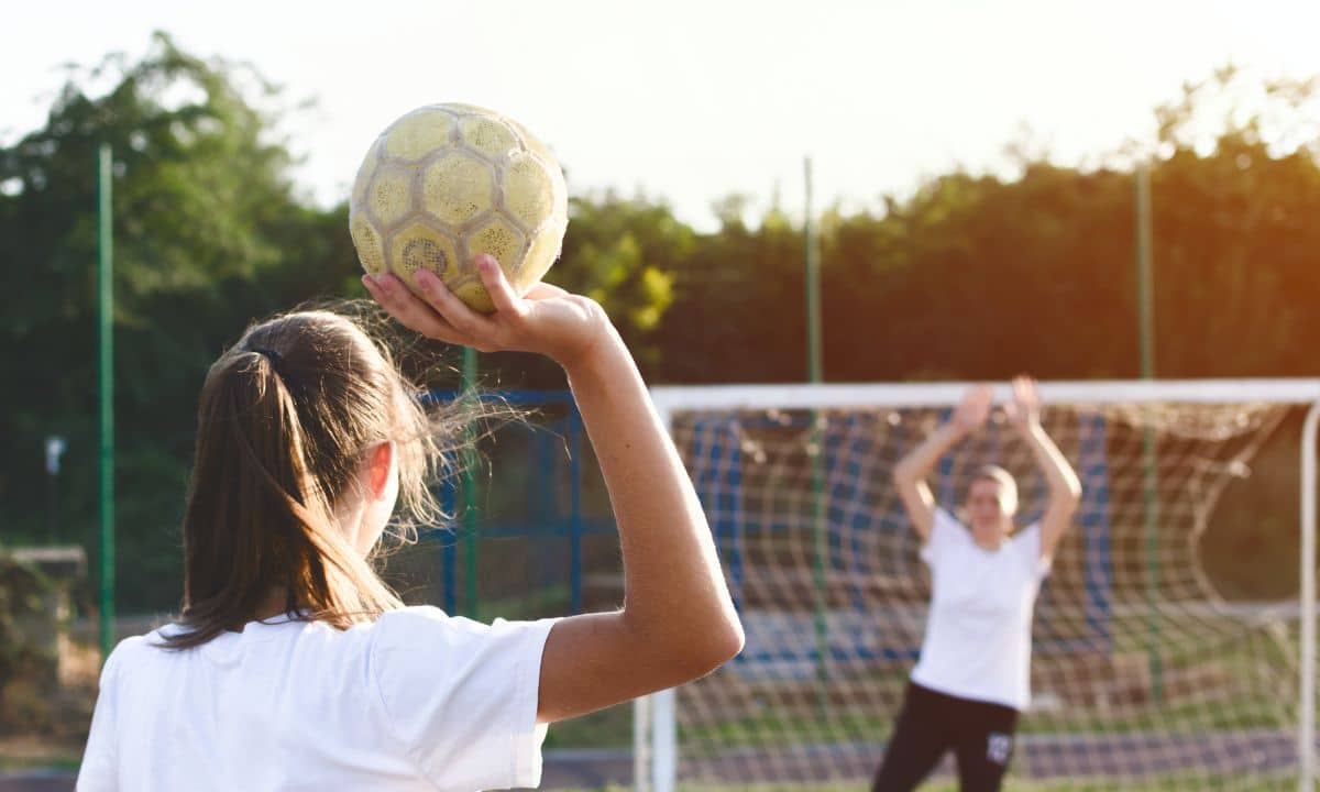 Minihandebol para crianas como funciona a iniciao es | Esportes | QTU - Notícias