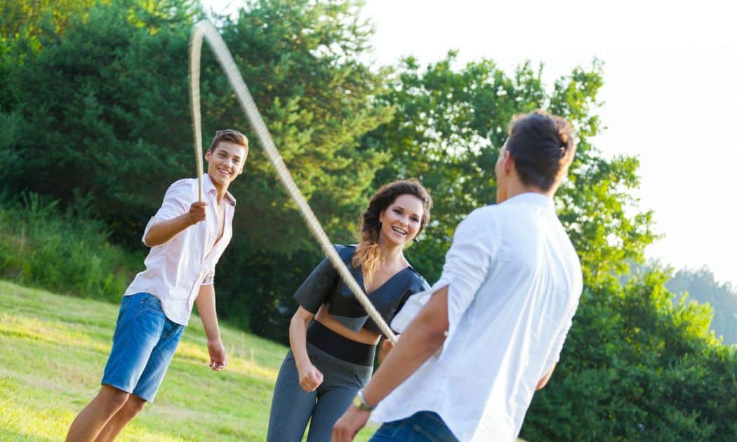 brincadeiras para adultos, atividades lúdicas para adultos, lazer na vida adulta, ludicidade, lazer sem produtividade, hobbies para adultos
