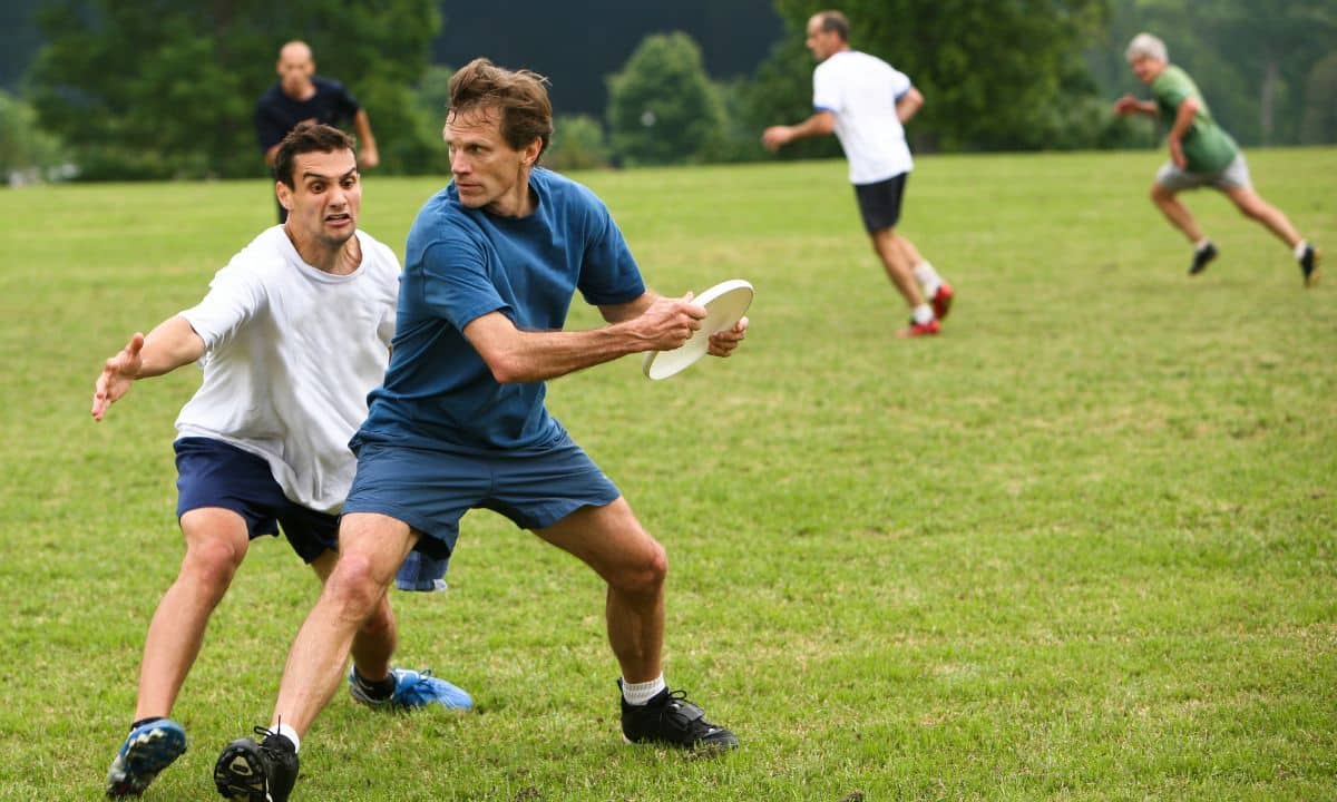 Ultimate frisbee para iniciantes: como começar a jogar