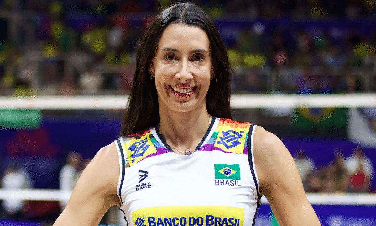 Sheilla se posicionou apoiando Tifanny (Foto: Vitória Antunes | Fotografia)